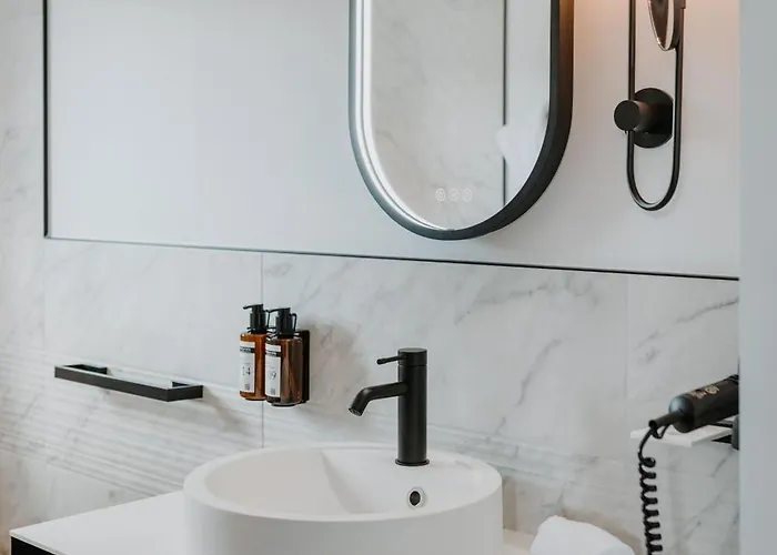 Le Rituel & Отель 4*